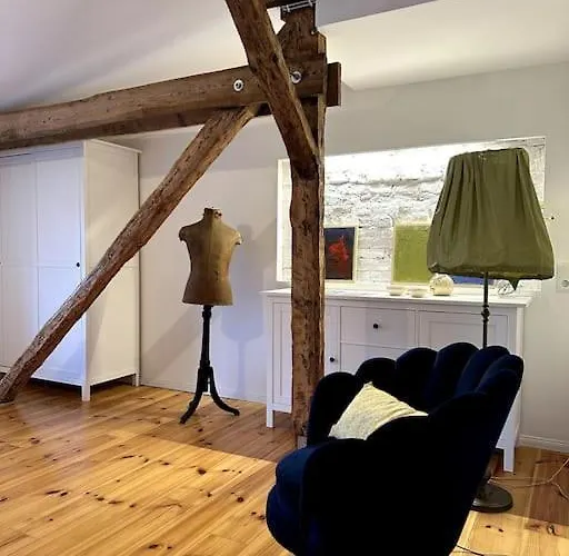 Auf Der Sonnenseite In Apartment *