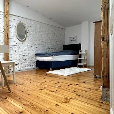 Apartment Auf Der Sonnenseite In Berlin