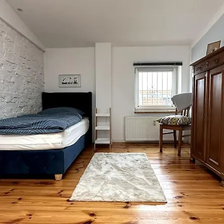 Auf Der Sonnenseite In *